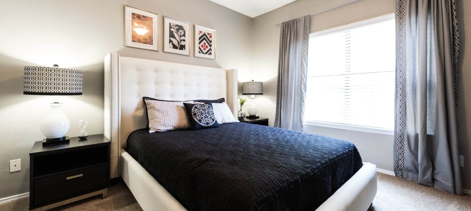 Apply to live at Marquis at Legacy in Plano, Texas