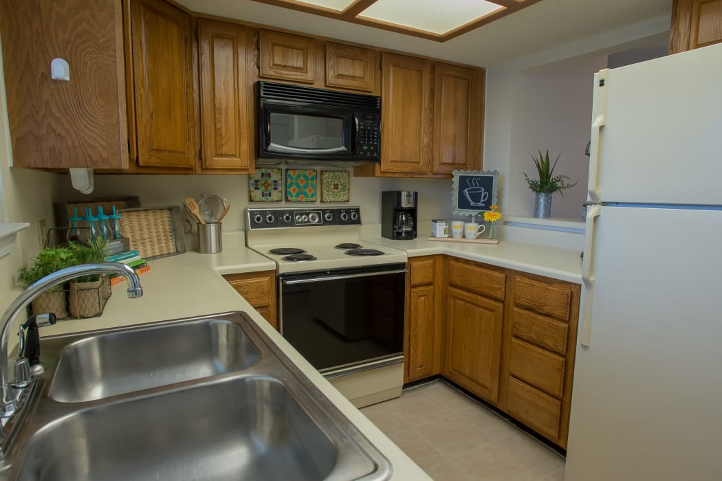 Kitchen at Creekwood Apartments in Tulsa, Oklahoma