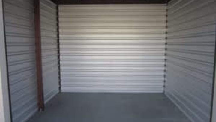 Storage unit