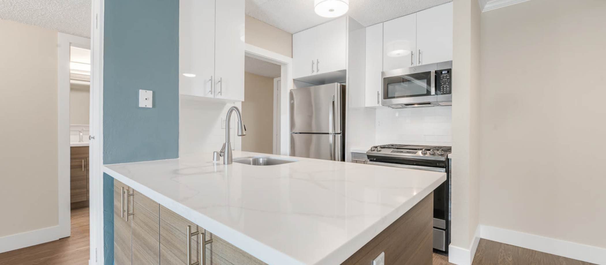 Apartments at 2727 Edison in San Mateo, California