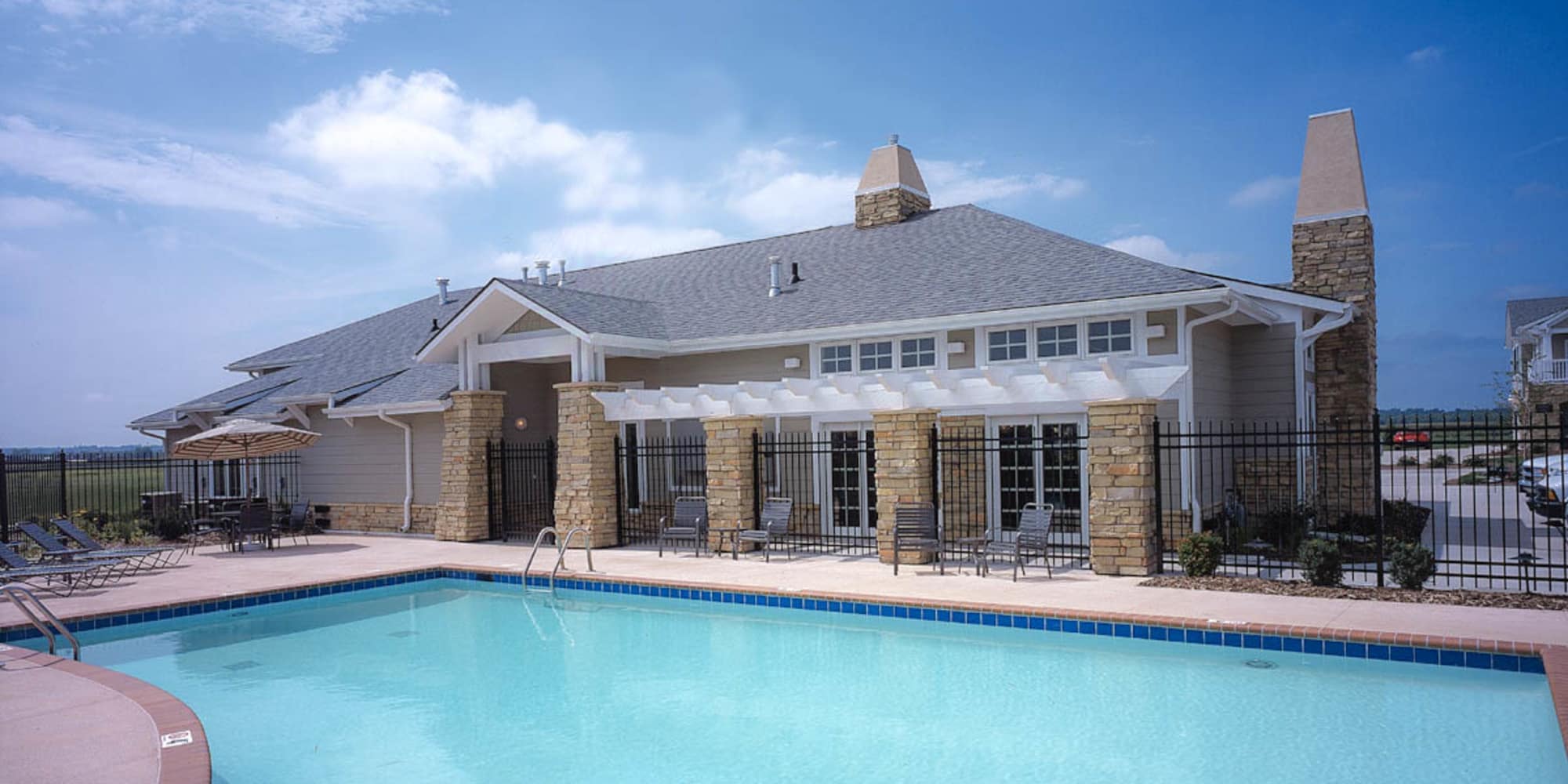 Johnston, IA Townhomes in Polk County | Mansions at Hemingway