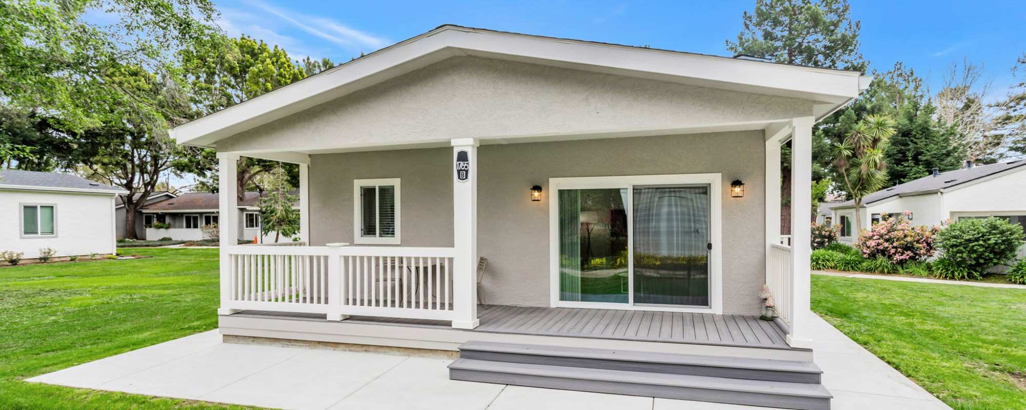 Apartments at Capitola Gardens in Capitola, California
