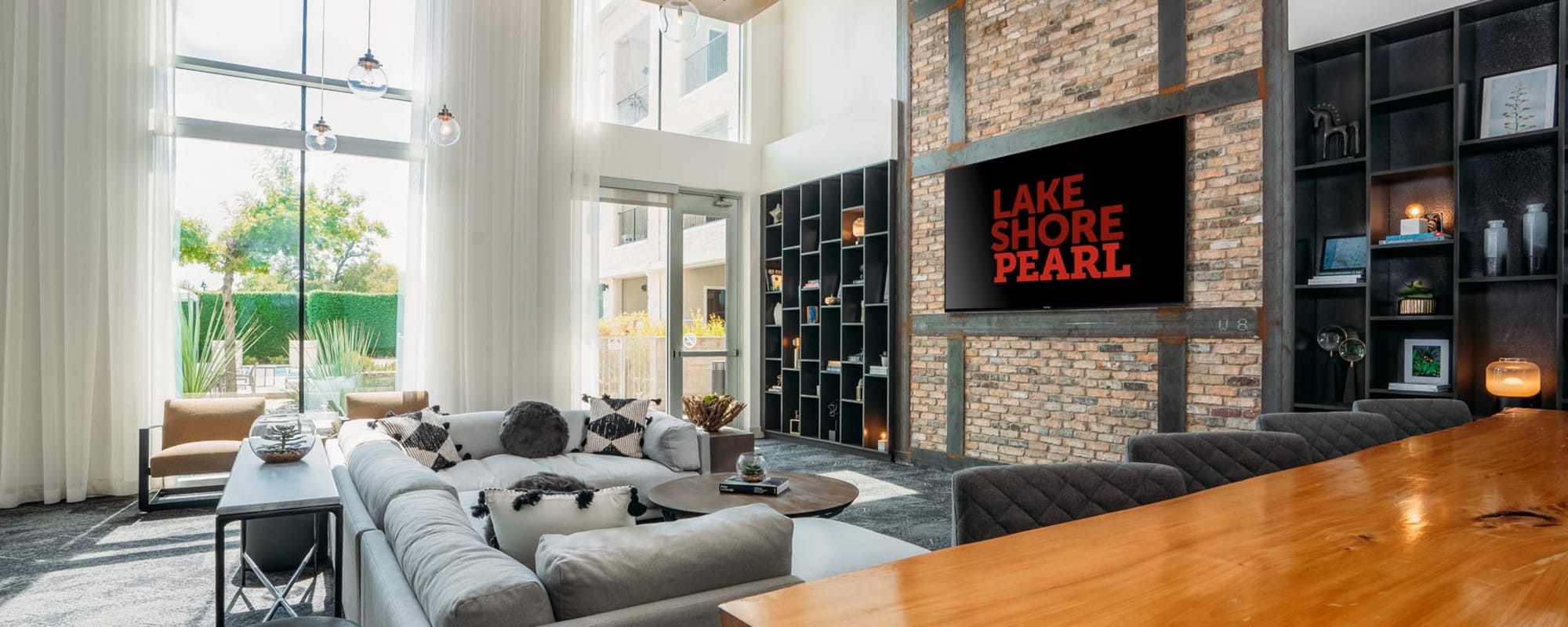 Gallery at Lakeshore Pearl in Austin, Texas