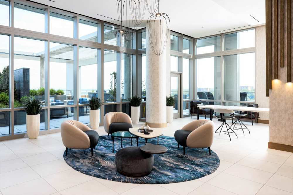 24th Floor Co-Work Lounge | Meridian 2250 at Eisenhower Station | Luxury Alexandria VA Apartments