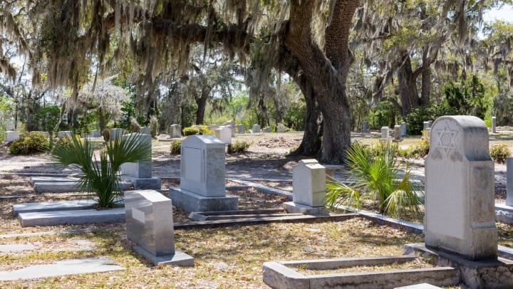 Historic cemetery in Savannah