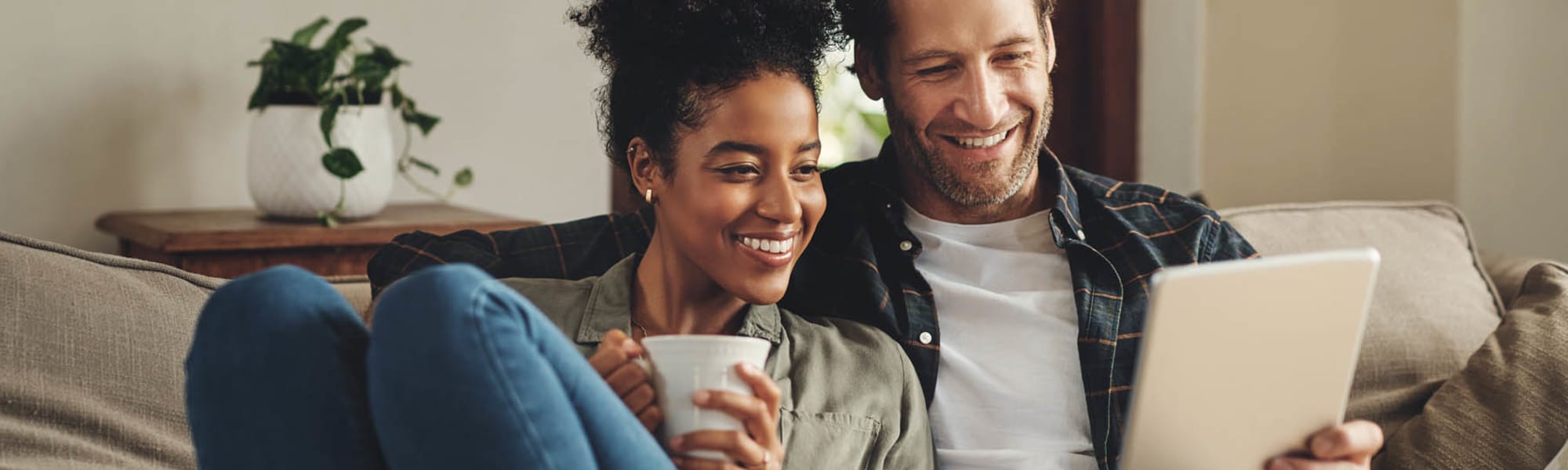 Apply to live at Ascend @ 1801 in Charlotte, North Carolina