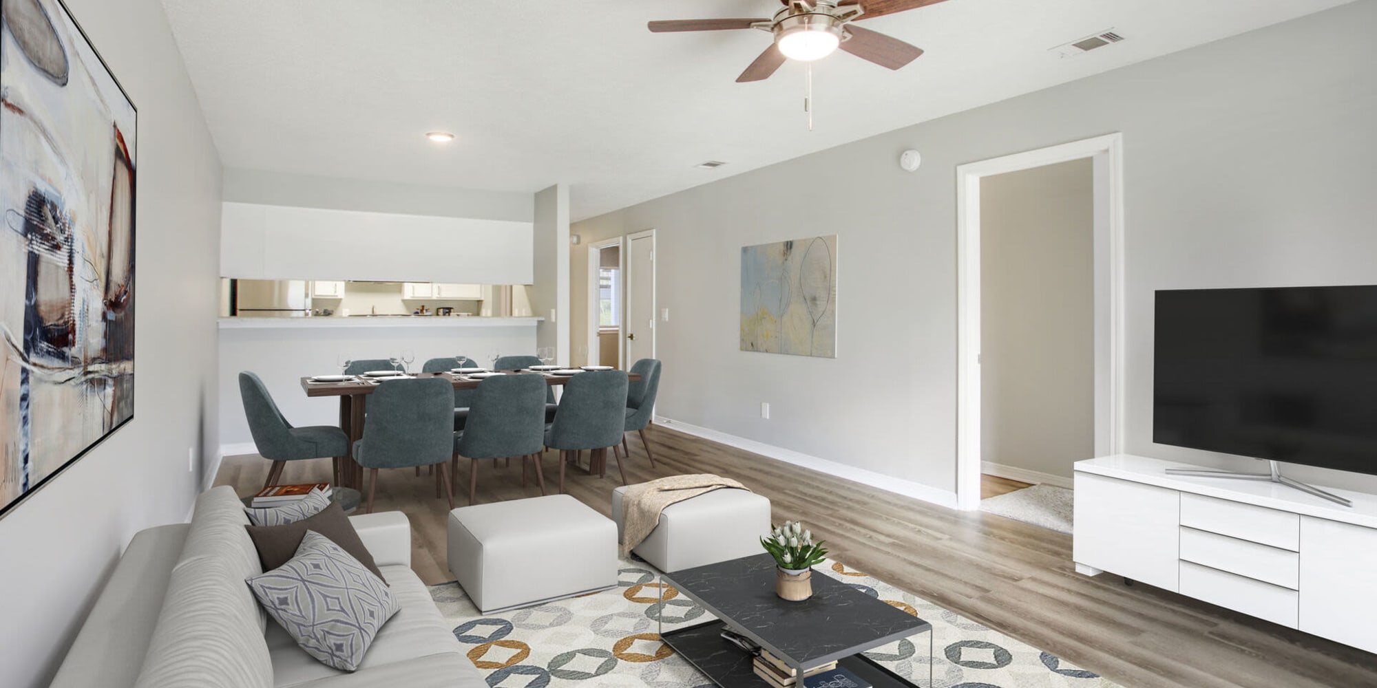 Apartment homes in Mary Esther, Florida at Emerald Shores 