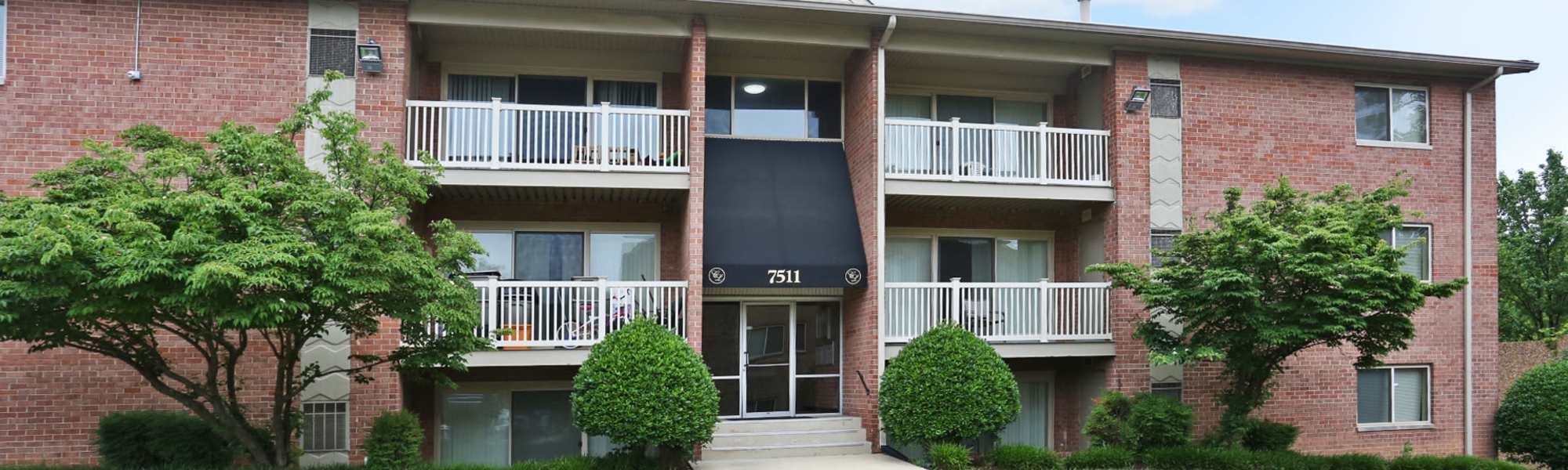 Apartments at Chesapeake Landing Apartments in Landover Hills, Maryland 