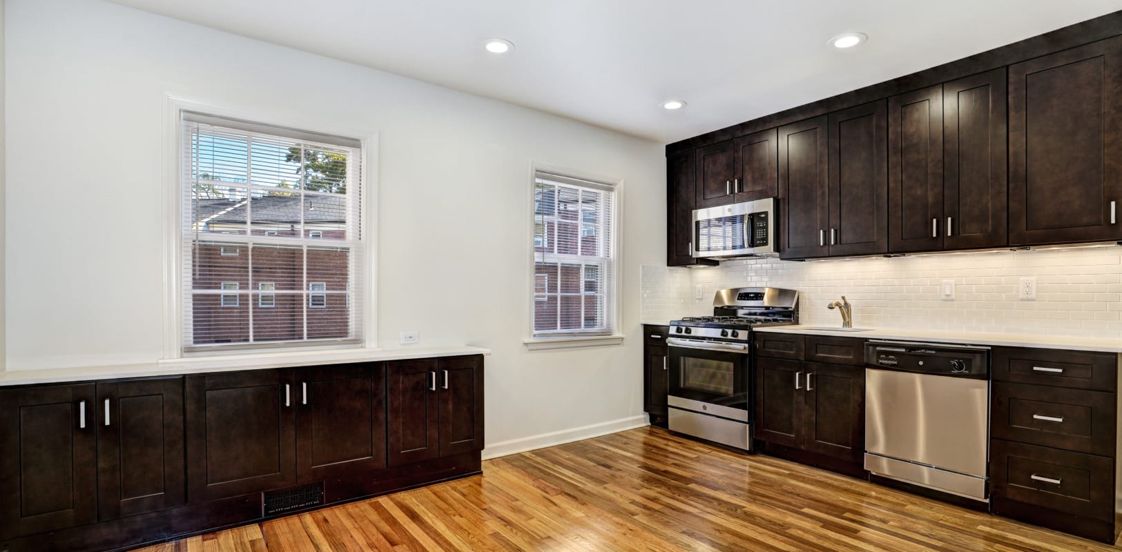 Large kitchen with plenty of cabinetry at General Wayne Townhomes and Ridgedale Gardens in Madison, New Jersey