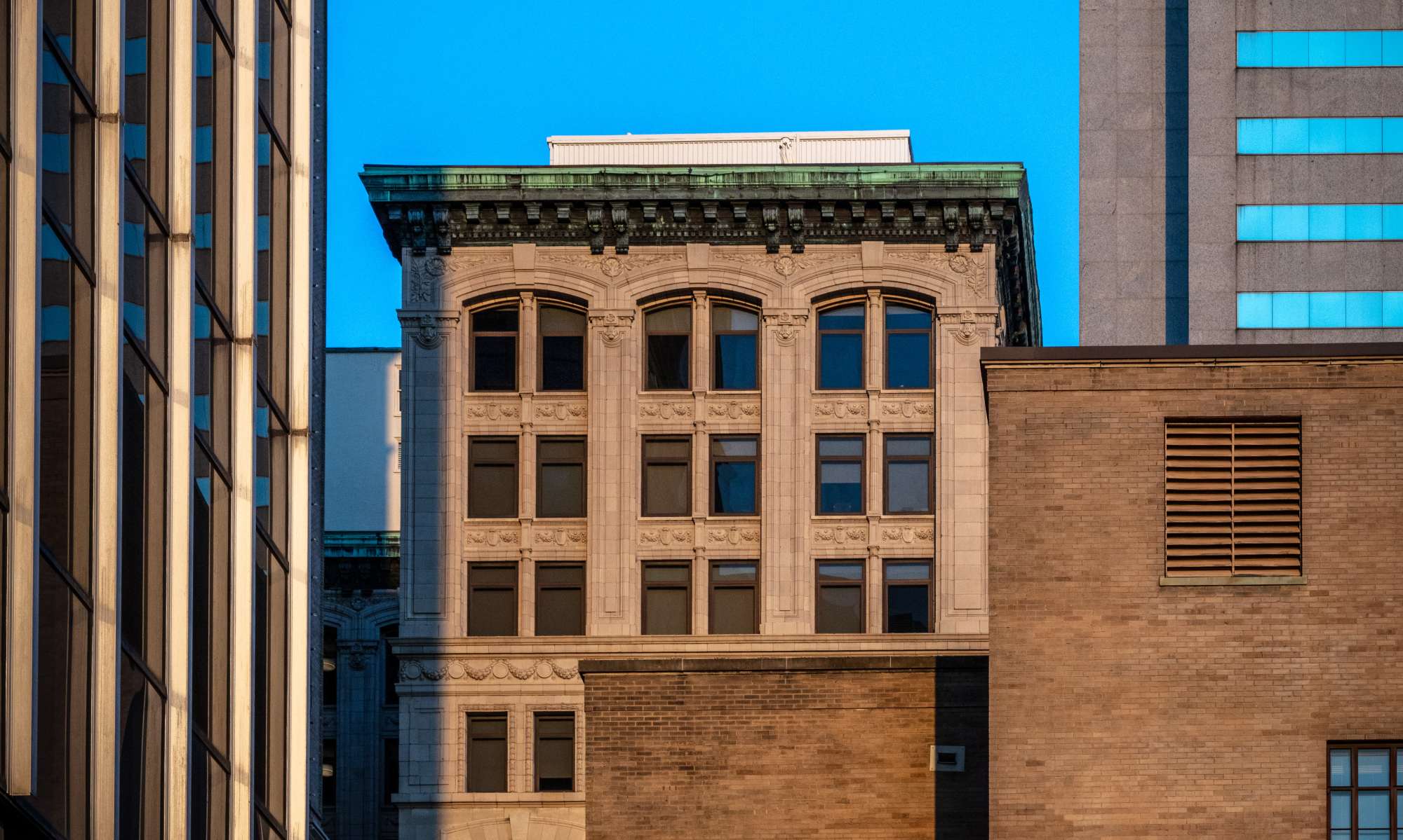 Mutual on Main apartments in Richmond, Virginia