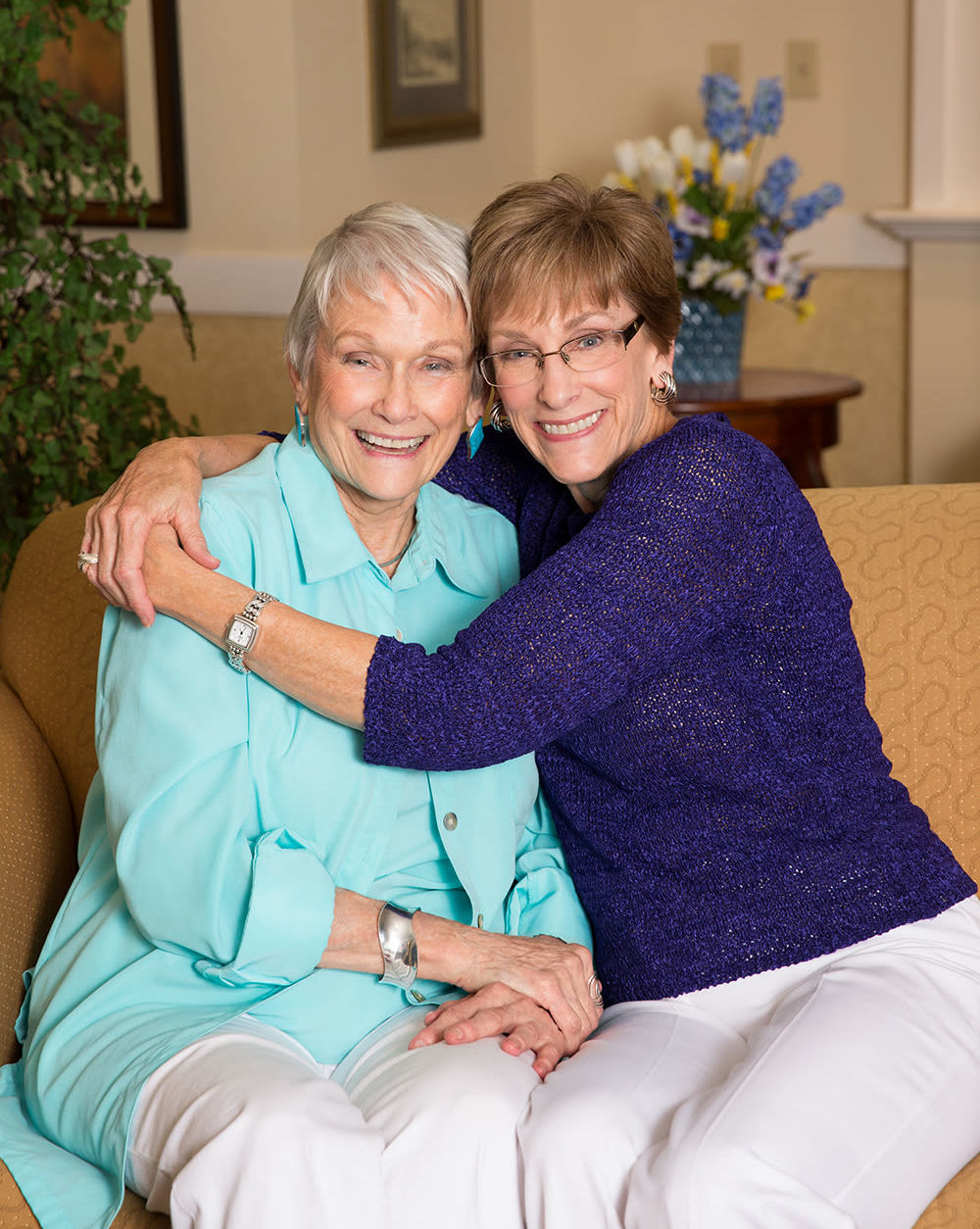 Residents at Crescent Park Senior Living