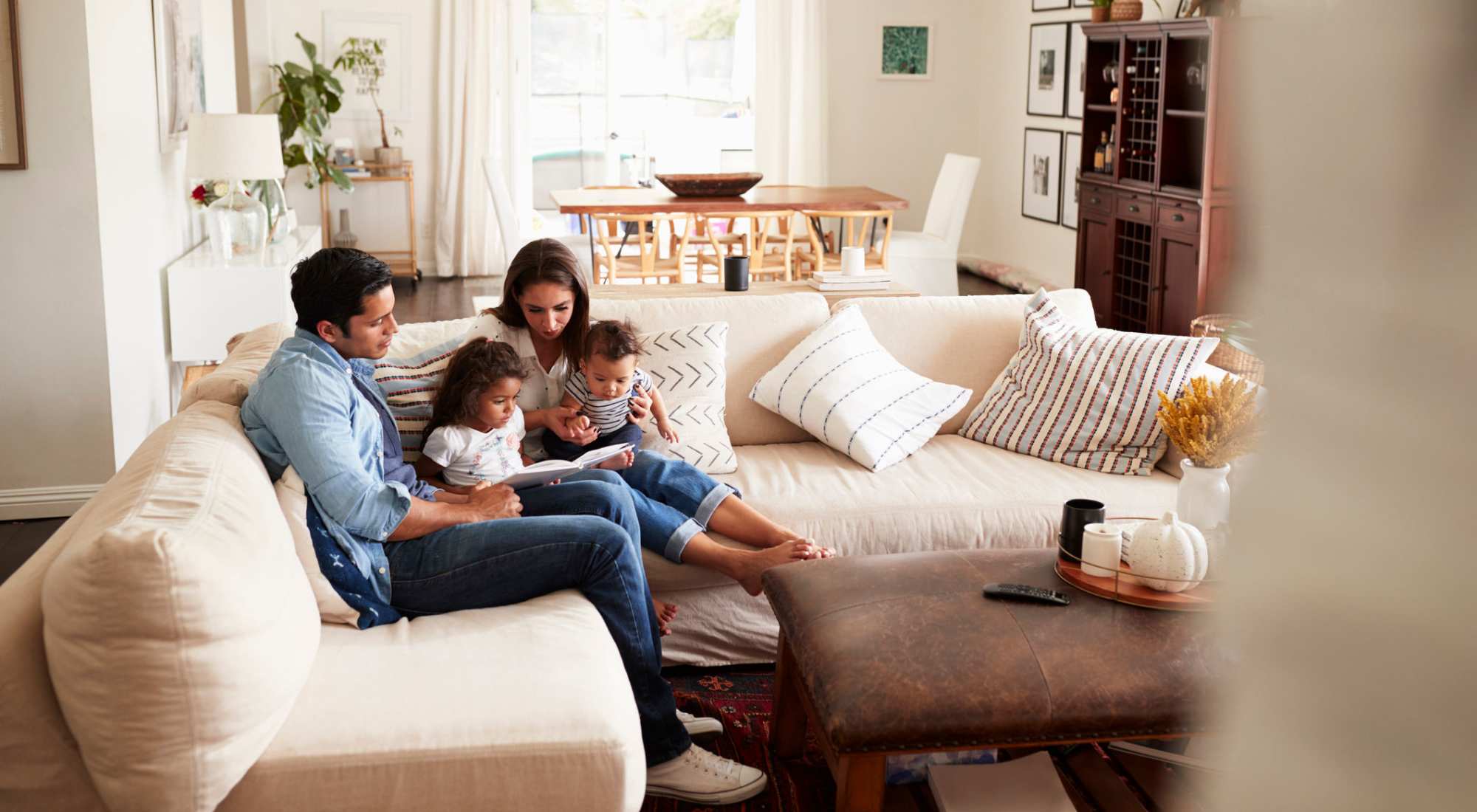 Amenities at The Pointe at Warner Center in Woodland Hills, California