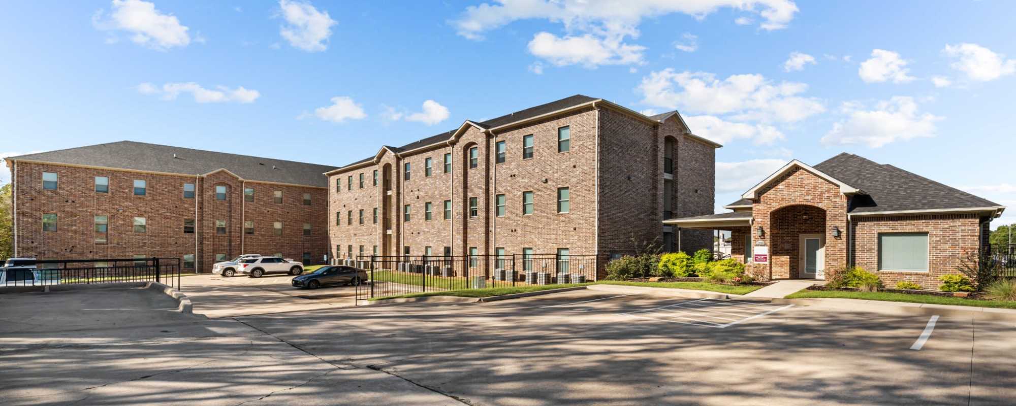 Apartments at The Arbors of Mineola in Mineola, Texas