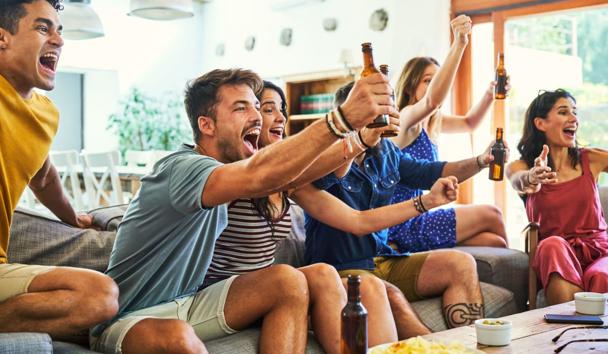 Friends watching sports at Park Sorrento in Bakersfield, California