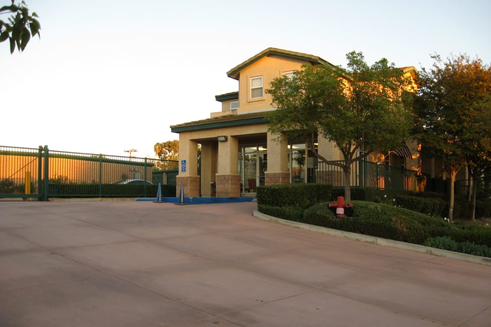Exterior of the office at West Simi Lock-Up Self Storage in Simi Valley, California