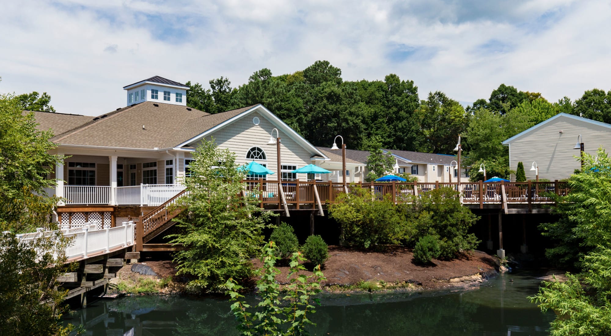 Apartments at Harbor Village Apartments in Richmond, Virginia