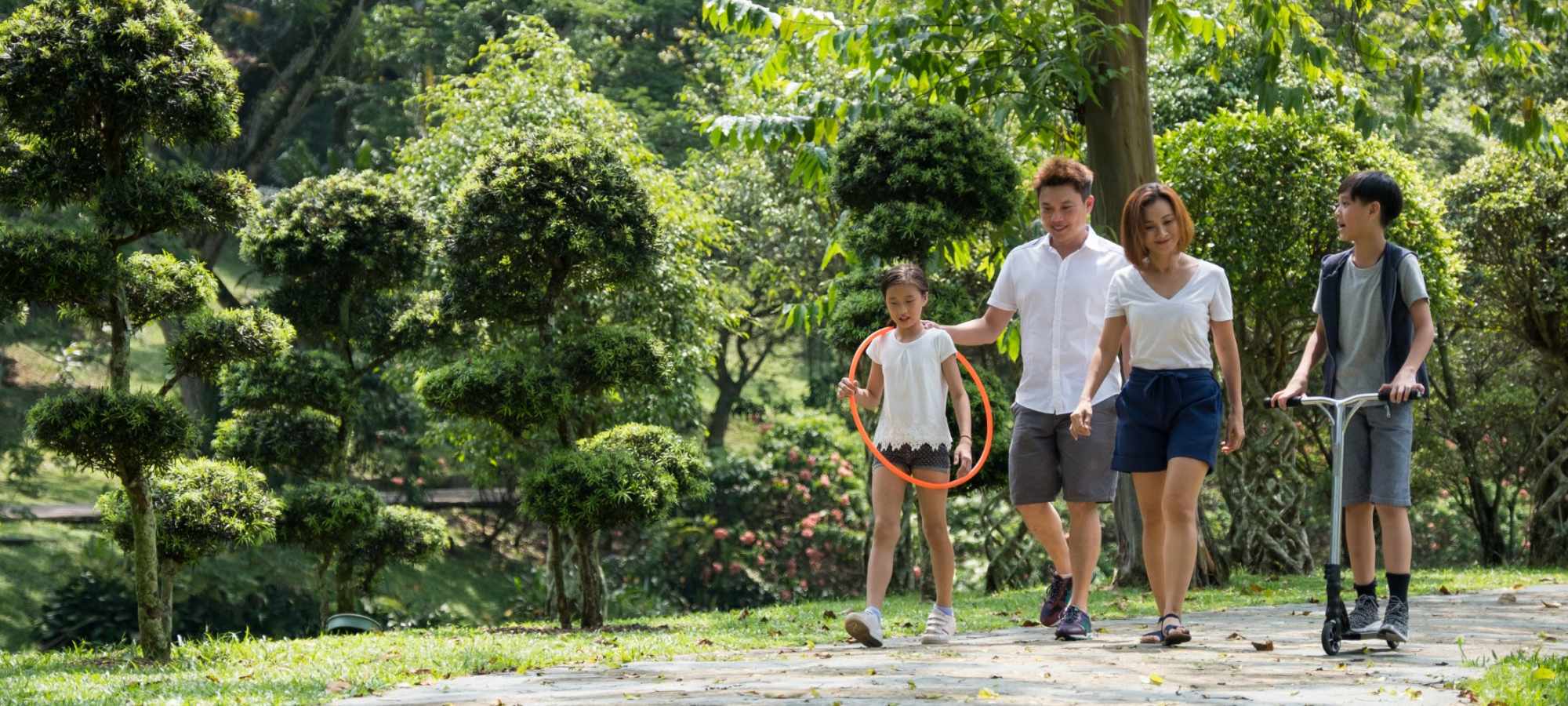 Neighborhood in Hawthorn Village Apartments in Napa, California