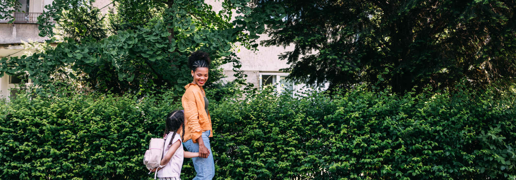 Neighborhood at Granada Gardens Apartments in Warrensville Heights, Ohio 