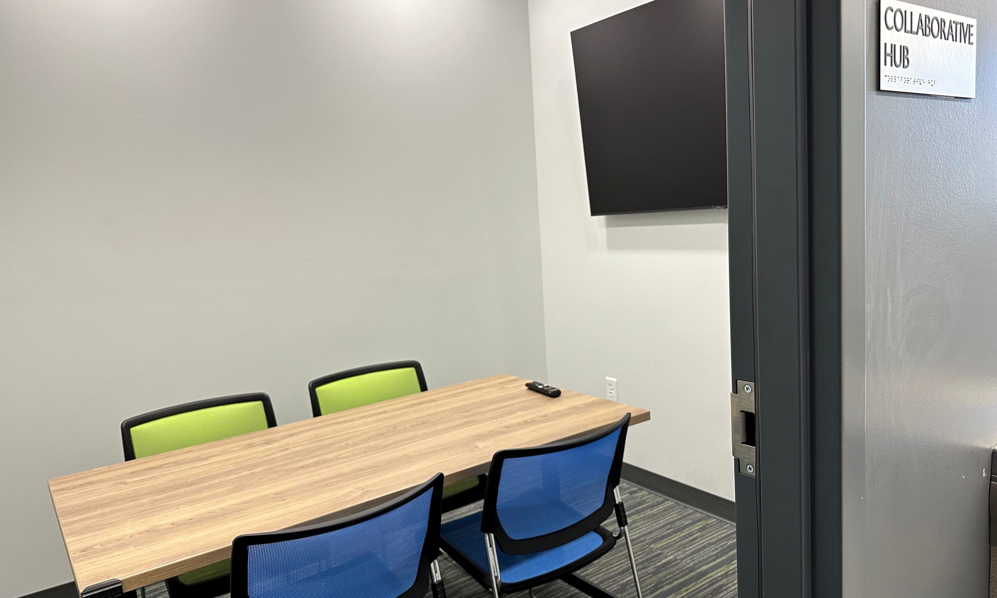 4th Space Study and Meeting Room at Liberty Blvd