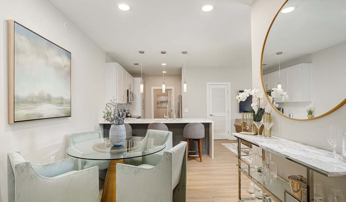 Dining area at City Limits Apartments in Columbia, Tennessee