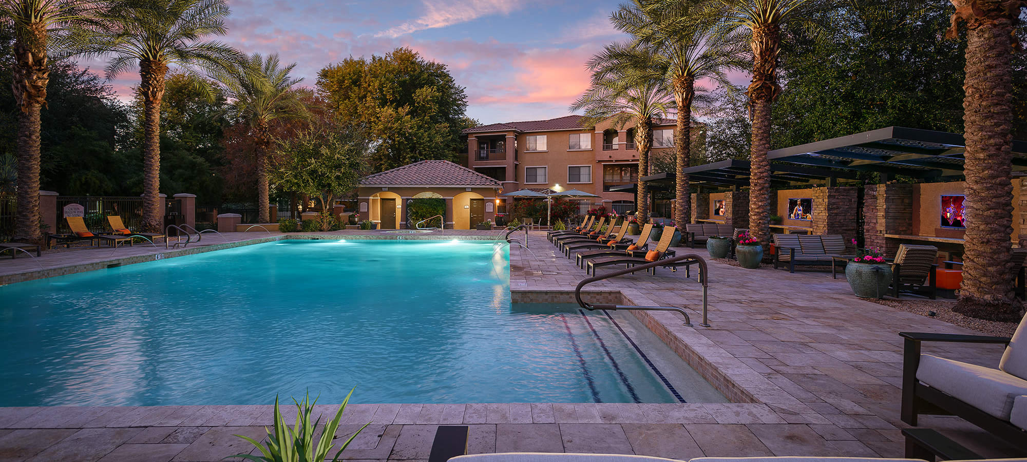 Resort-style pool at Stone Oaks in Chandler, Arizona