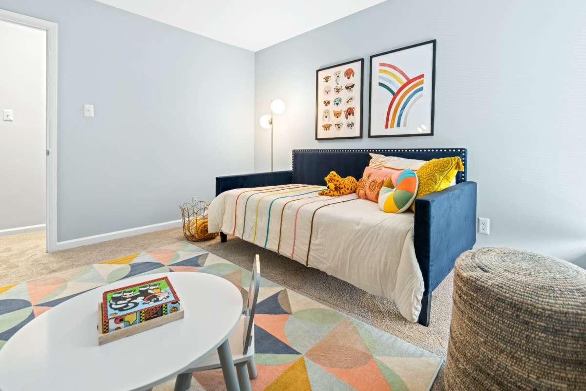 Bedroom Fairfield Crossing Apartments in Falls Church, Virginia