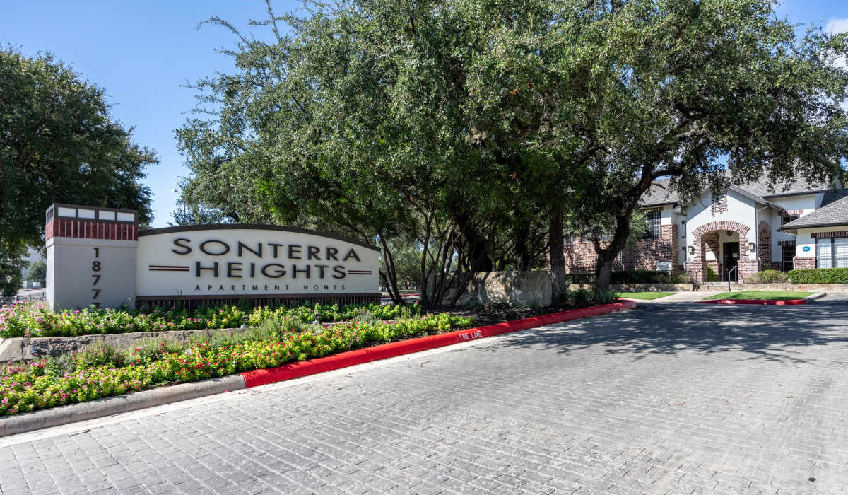 entrance sign at Sonterra Heights in San Antonio, Texas