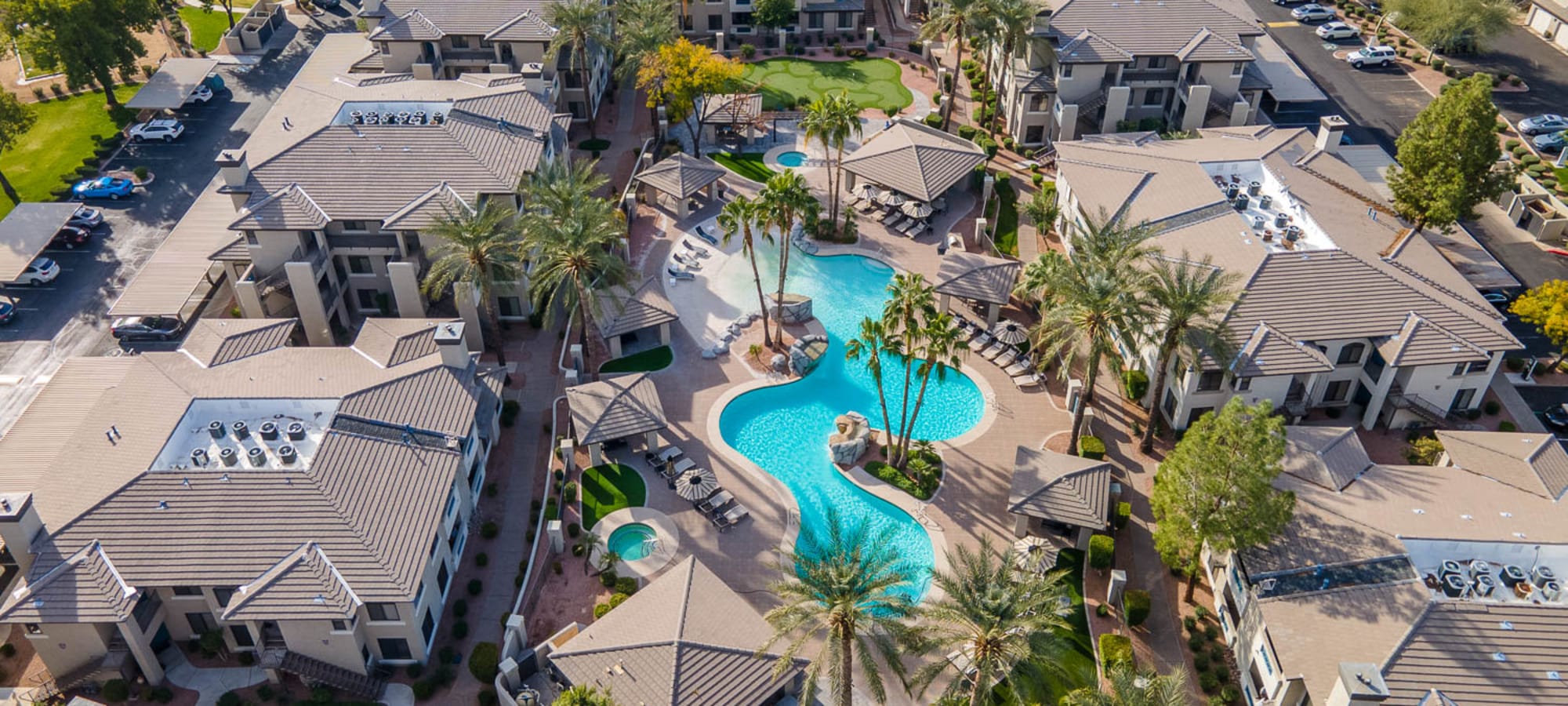 Aerial view of swimming pool at Ascend at Kierland in Scottsdale, Arizona