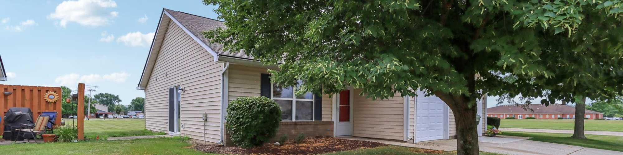 Neighborhood | Broadway Village Apartments in Greenfield, Indiana