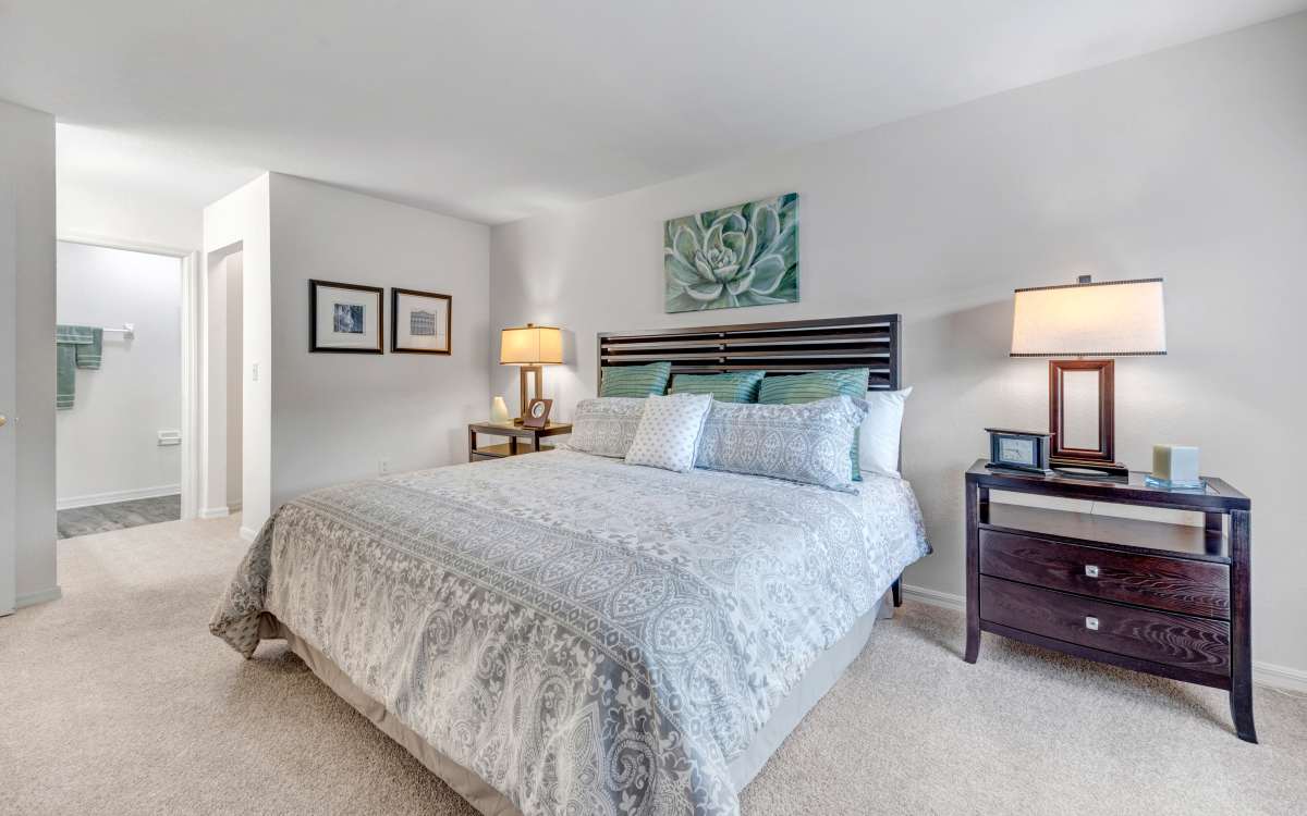 Model bedroom at Carlton Arms Of Winter Haven in Winter Haven, Florida
