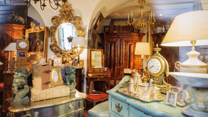 Shabby chic sales furniture shops