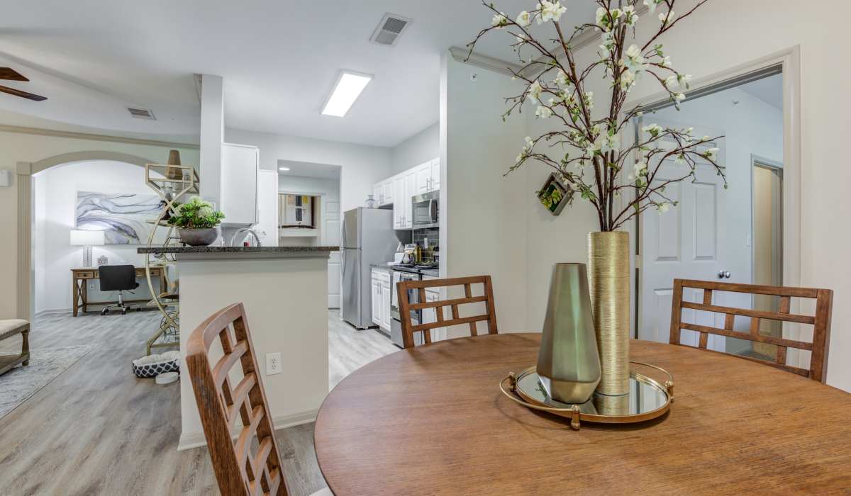 dining table at Sonterra Heights in San Antonio, Texas