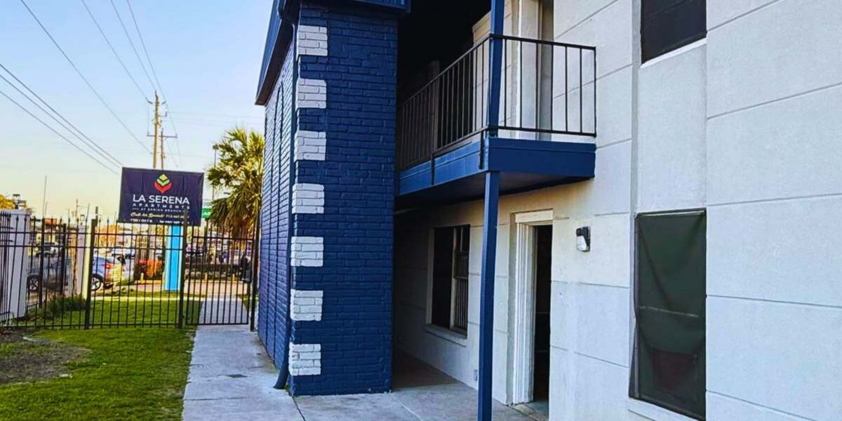 Apartments at La Serena in Houston, Texas