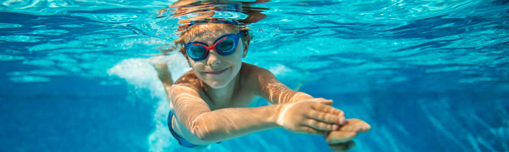 Sparkling swimming pool at Vivo Living Wilmington in Wilmington, North Carolina