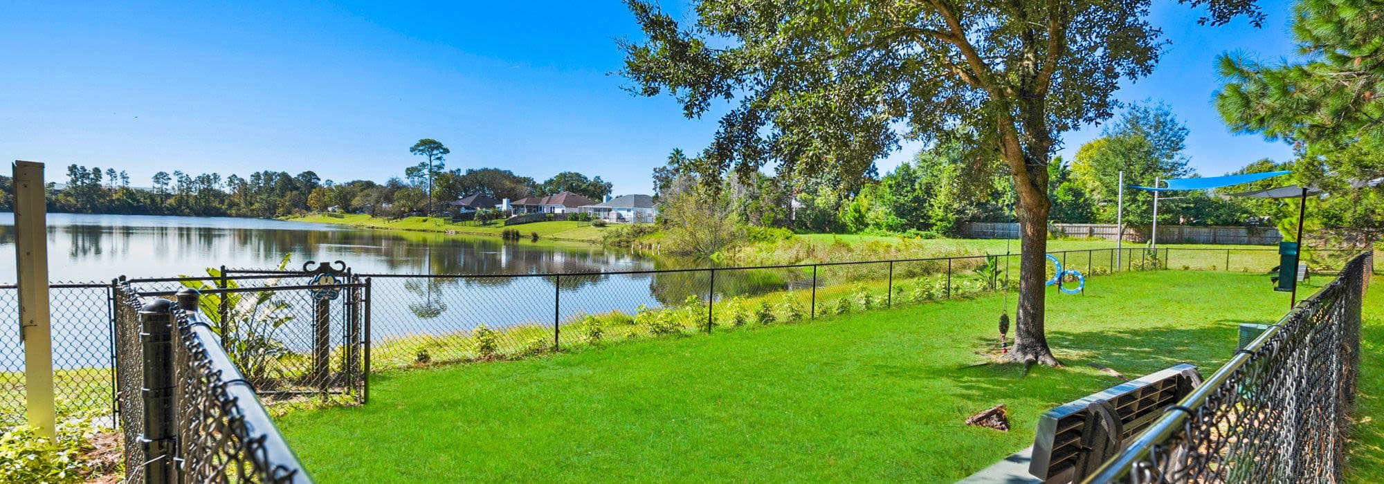 Schedule a Tour at Country Club Lakes in Jacksonville, Florida
