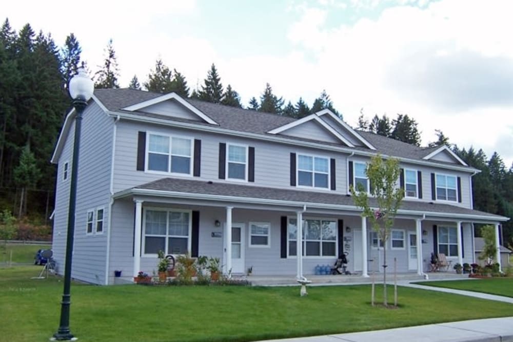 Exterior view of  a home at Discovery Village in Joint Base Lewis-McChord, Washington