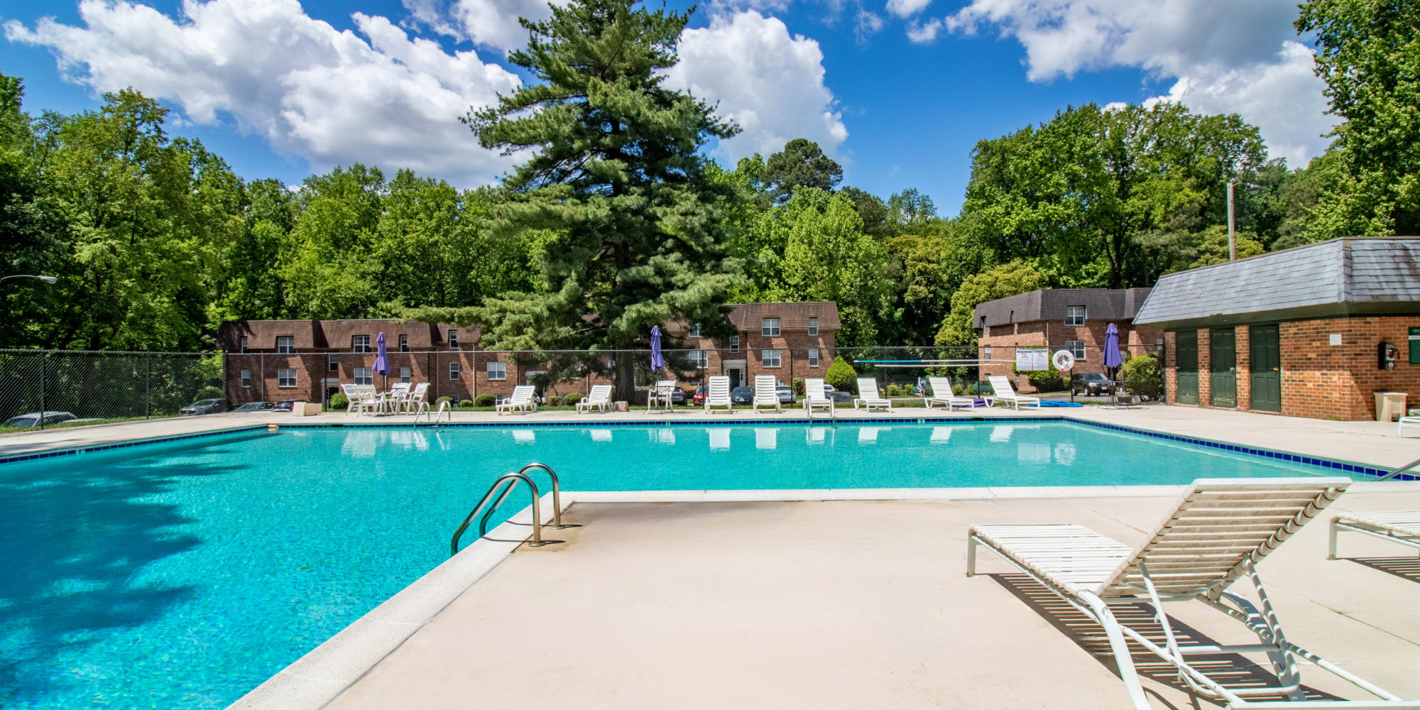 Willow Oaks Apartments in Richmond, Virginia