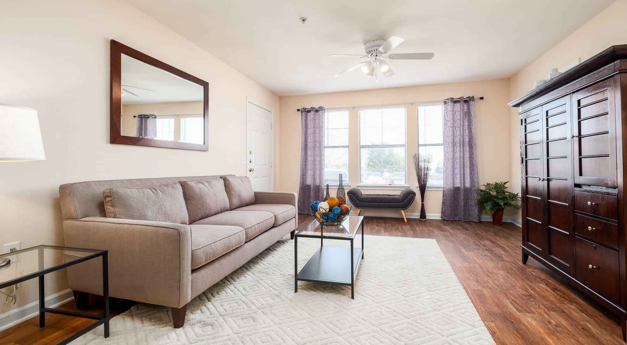 Apply to live at Arbrook Park Apartment Homes in Arlington, Texas