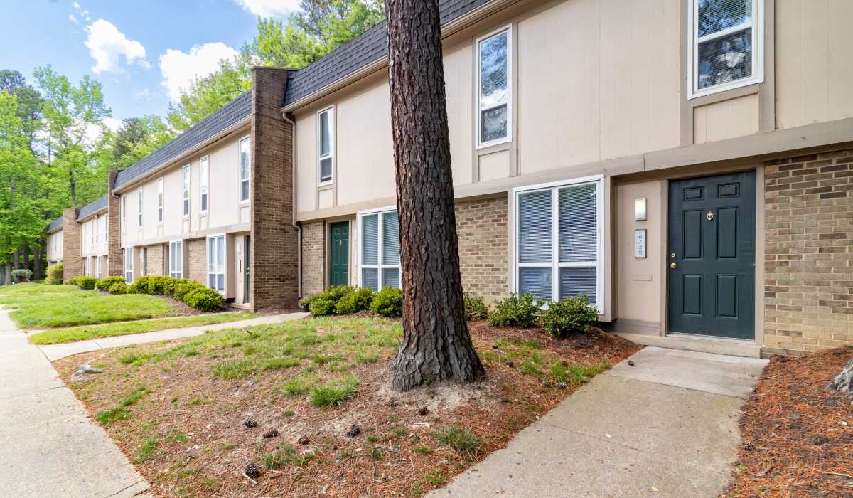 Exterior at Cloverleaf Lake Townhouse Apartments in North Chesterfield, Virginia