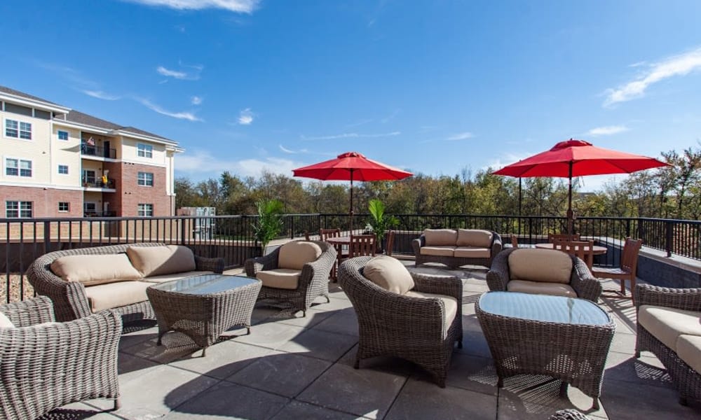 Roof top terrace seating at Keystone Place at Wooster Heights in Danbury, Connecticut