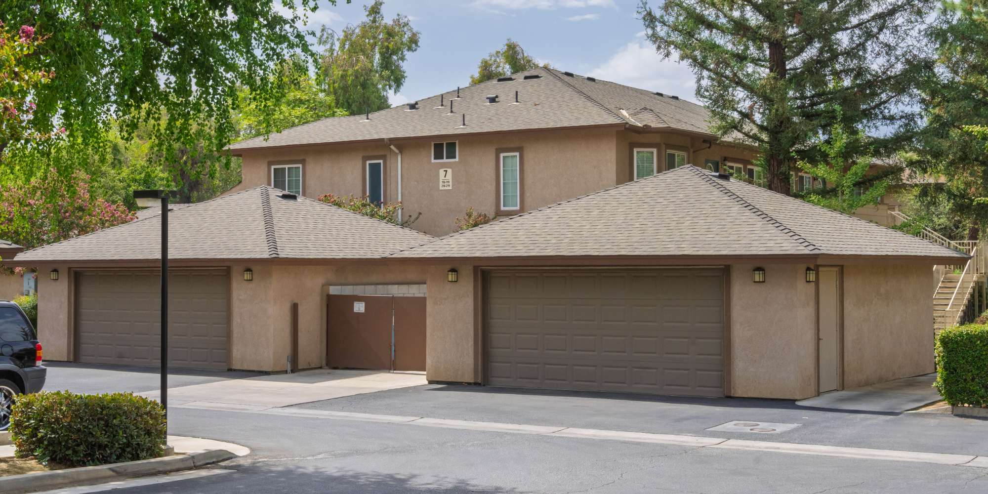 Oak Park Apartments apartments in Bakersfield, California