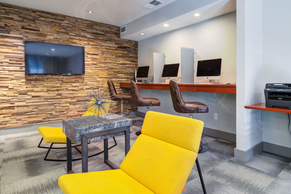 Resident business center with computers at Block Lofts | Apartments in Atlanta, Georgia