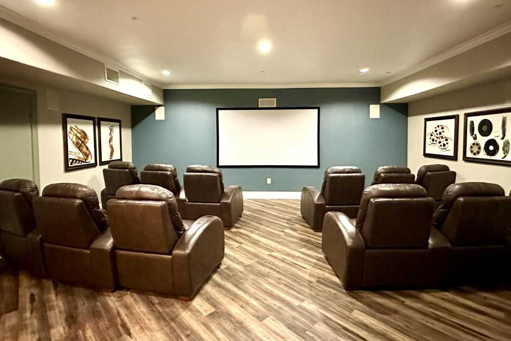 Compact living room with clever furniture arrangement maximizing space with cozy seating