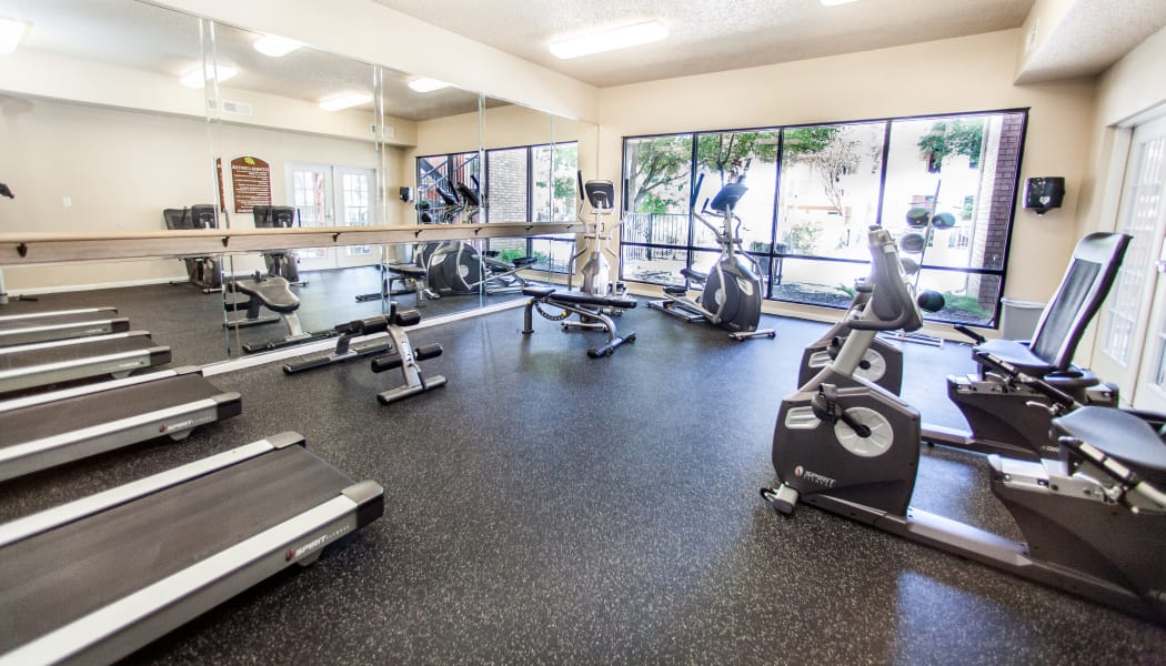 Onsite fitness center at Ashley Oaks in San Antonio, Texas