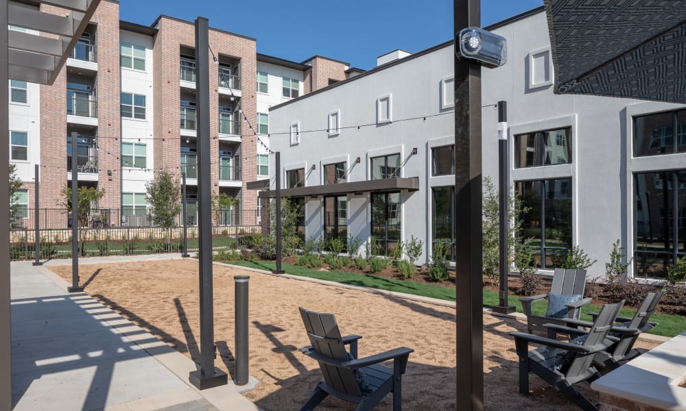 Outdoor courtyard and gardens at Bellrock La Frontera in Austin, Texas