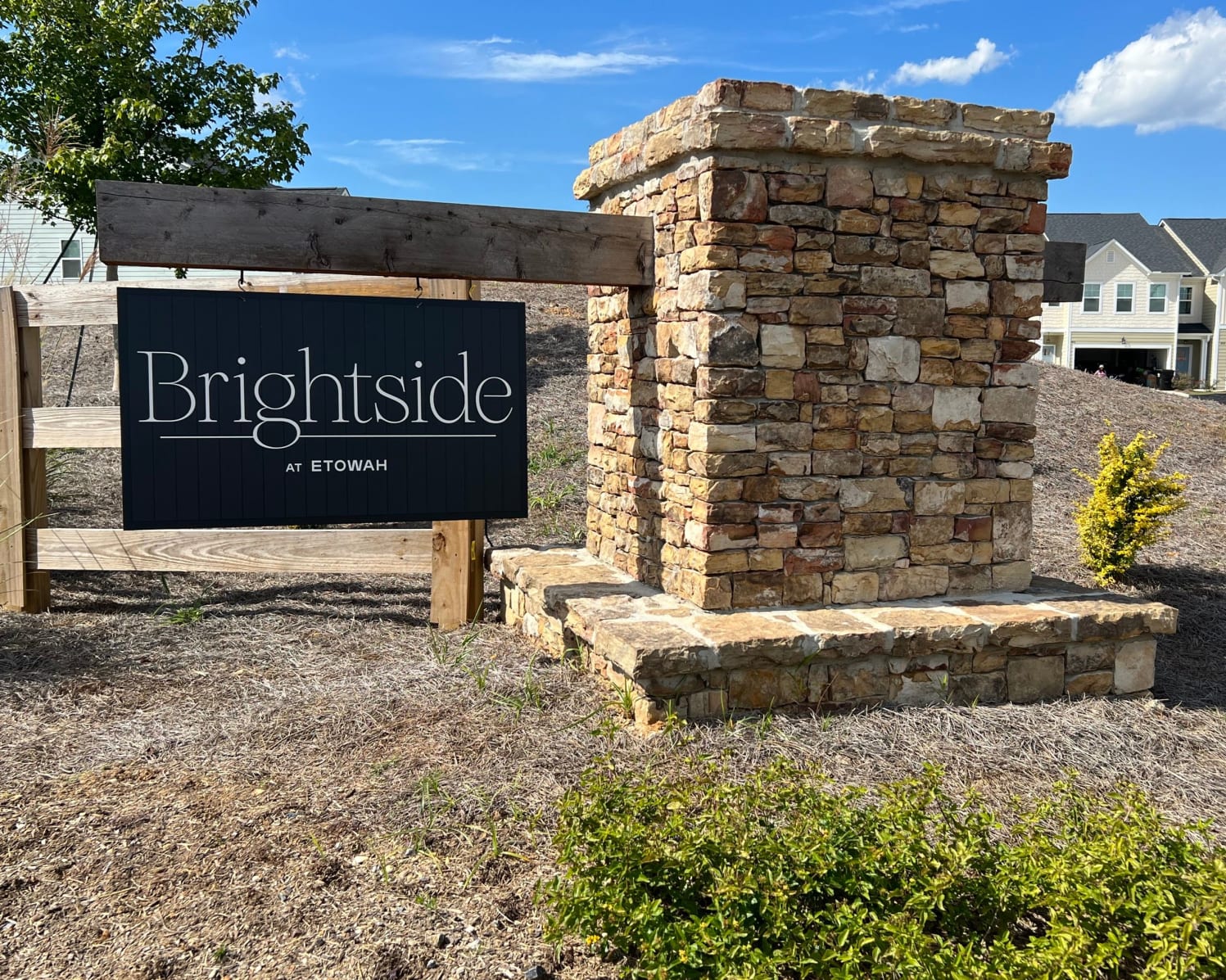 Front Entrance at Brightside at Etowah in Cartersville, Georgia
