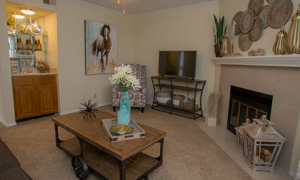 Stylish living room at Creekwood Apartments in Tulsa, Oklahoma