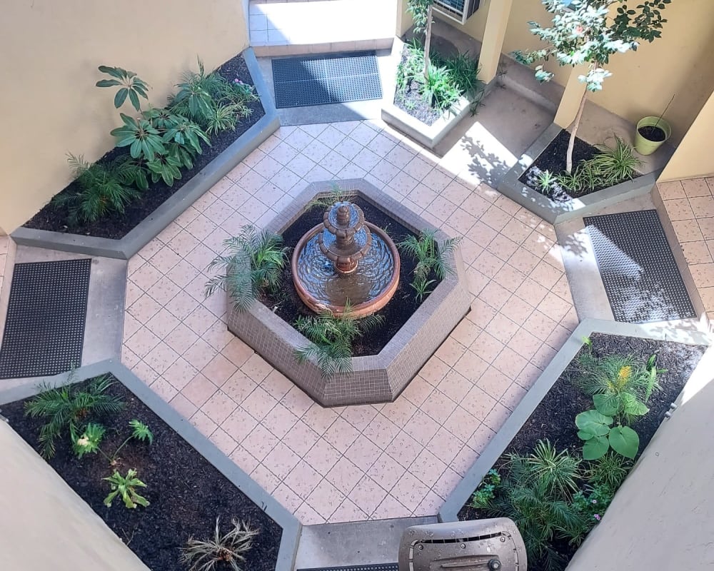 Overhead courtyard fountain view at Lakeshore Apartments in Concord, California