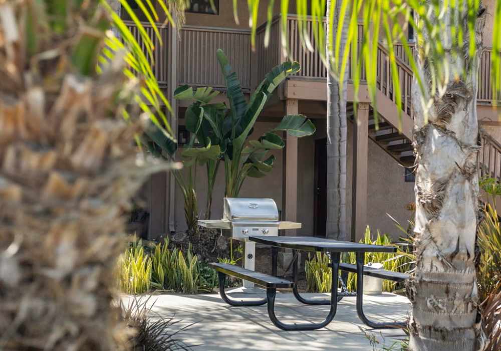 bbq area at Bay Breeze Apartments in Costa Mesa, California