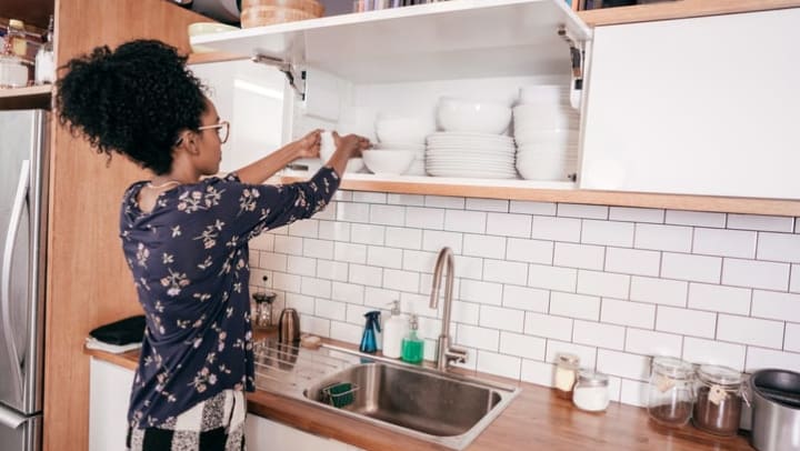 How To Organize Your Kitchen In A Way That Would Make Martha